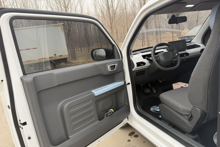 Used Geely Galaxy Panda 2024 Panda Mini 200km Endurance Bear