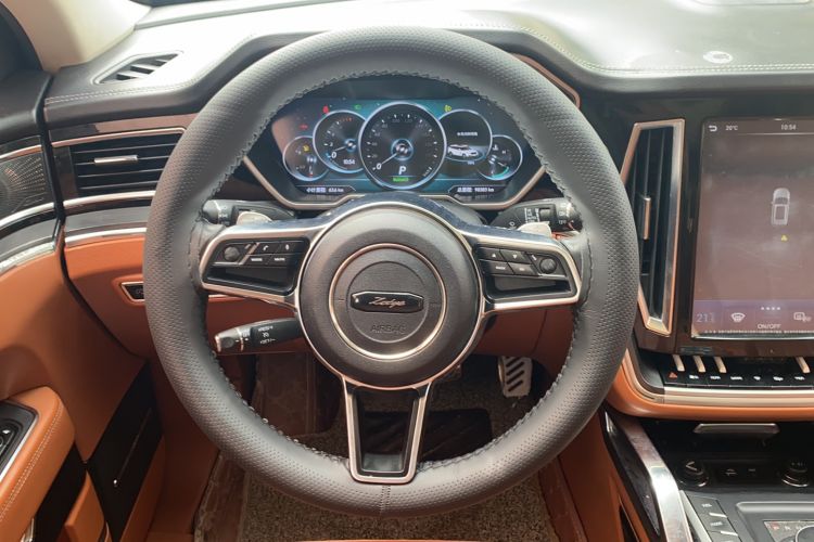 Used Zotye T700 2017 1.8T Dual-Clutch Prestige Model Steering Wheel