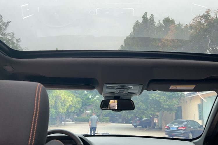 Used Land X7 2016 2.0T Panoramic Deluxe Edition
