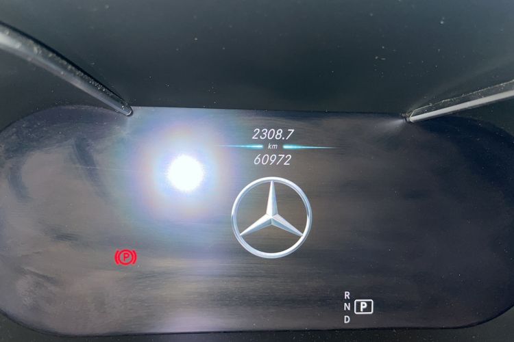Used Mercedes-Benz C-Class 2021 C 200 L Fashion Edition Sport Version Odometer Close Up