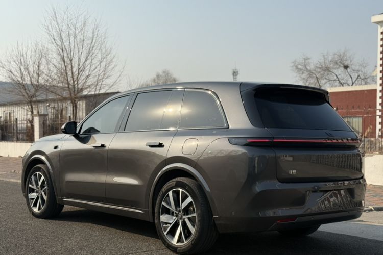 Used Li Auto L8 2023 Pro Model
