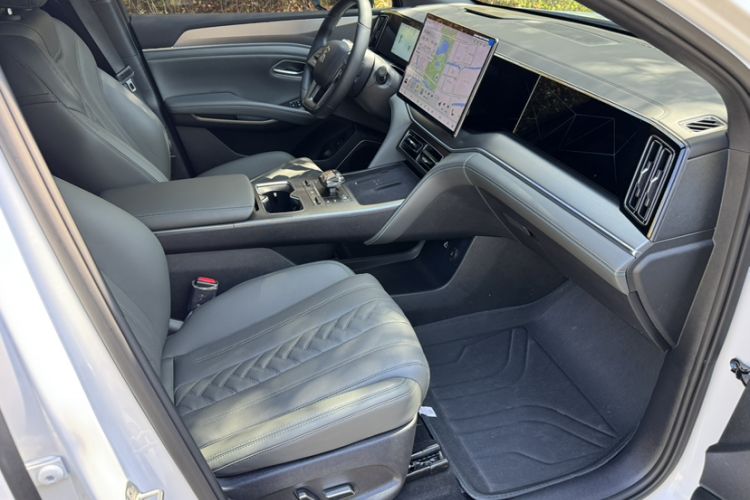 Used BYD Song L DM-i 2025 Intelligent Driving Version 160 km Beyond-Range Type Right Front Seat