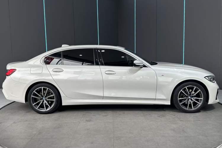 Used BMW 3 Series 2021 Restyled 325Li M Sport Package
