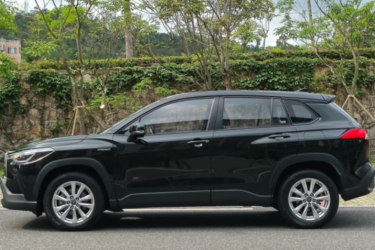 Used Toyota Corolla Cross 2023 Dual-Motor 2.0L Pioneer Edition Exterior 2