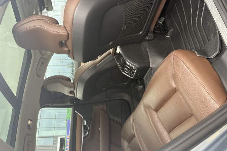 Used Volvo S90 2019 T5 Zhiyuan Edition