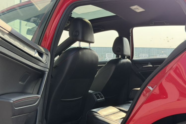 Used Volkswagen Golf GTI 2016 2.0 TSI GTI
