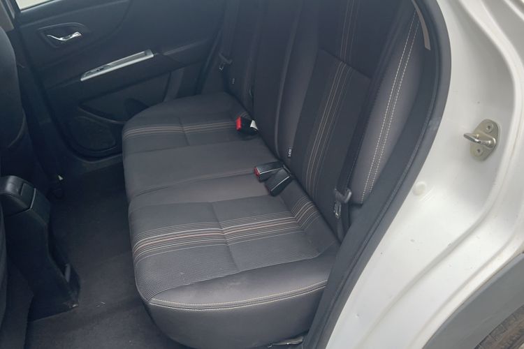 Used Dongfeng Aeolus AX3 2016 1.5L Manual ZhiKu Model
