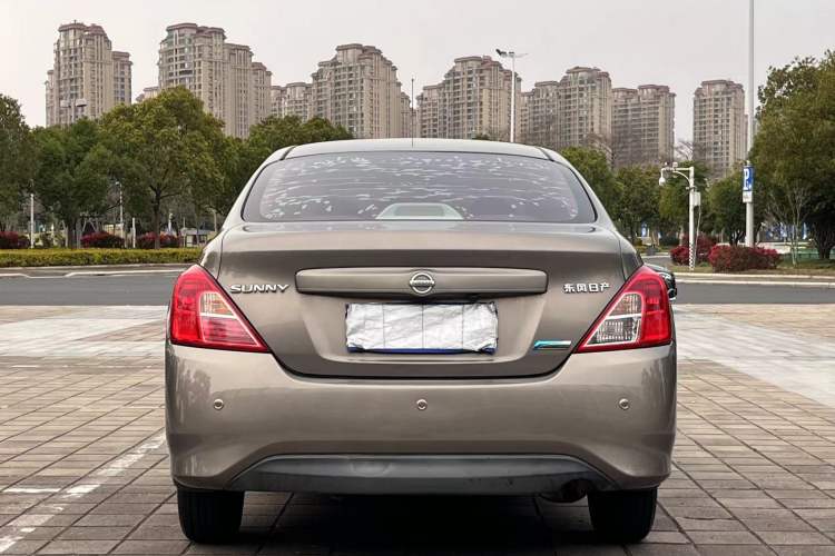 Used Nissan Sunny 2014 1.5XE CVT Elite Edition Exterior 3