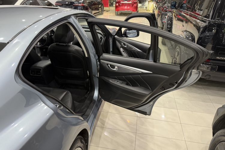 Used Infiniti Q50 2014 2.0T Luxury Edition