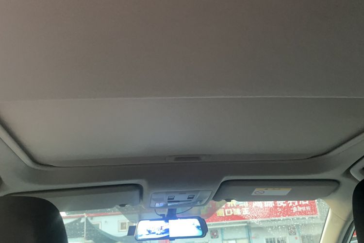 Used Toyota RAV4 2016 2.0L CVT Two-Wheel Drive Fashion Edition China V Standard Headliner