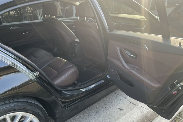 Used BMW 5 Series 2014 525Li Luxury Design Package