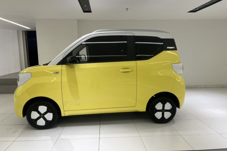 Used Wuling Hongguang MINIEV 2024 3rd Generation 215km Advanced Version