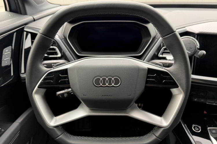 Used Audi Q4 e-tron 2022 50 e-tron quattro Creation Edition
