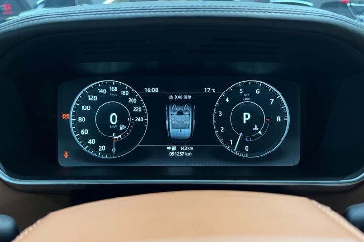 Used Land Rover Range 2017 3.0 SC V6 AB Prestige Extended Edition Odometer Close Up