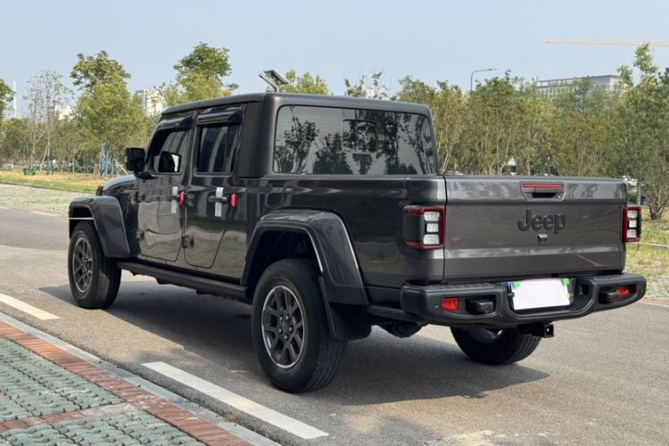 Used Jeep Gladiator 2022 3.6L Pioneer Edition