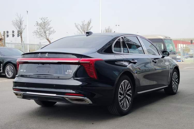Used Hongqi H5 2024 2.0T Automatic Smart Connect Flagship Edition
