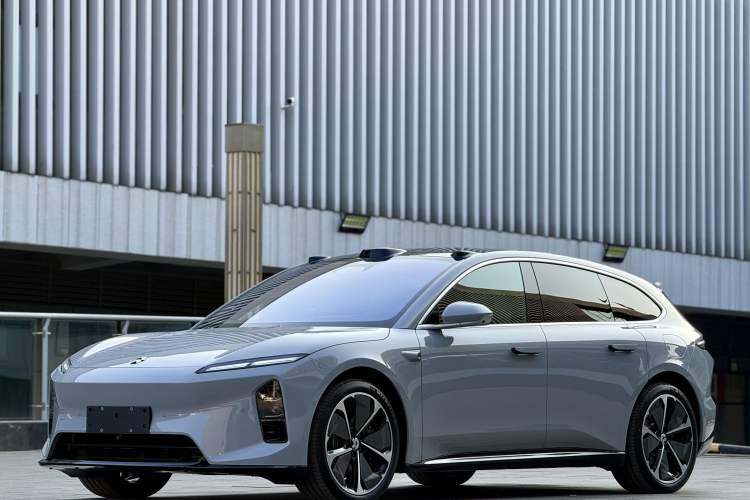 Used Nio ET5T 2025 75 kWh Touring