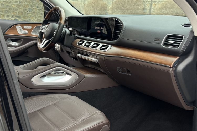 Used Mercedes-Benz GLS 2021 Facelift GLS 450 4MATIC Luxury Edition
