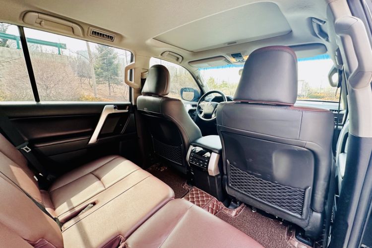 Used Toyota Prado 2018 3.5L Automatic TX-L with Rear-Mounted Spare Tire
