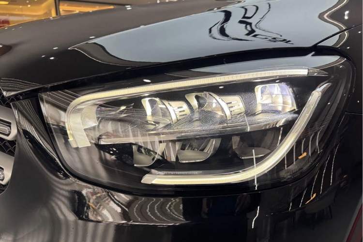 Used Mercedes-Benz GLC 2022 Refreshed GLC 260 L 4MATIC Dynamic Edition Exterior 5