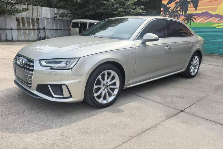 Used Audi A4L 2019 40 TFSI Fashion Version China V