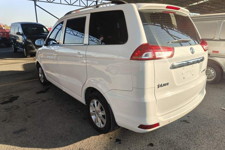 Used Dongfeng Fengon 330 2019 1.5L 330S Manual Comfort Version China VI Standard
