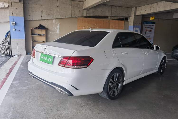 Used Mercedes-Benz E-Class 2015 E 260 L Sport Edition Exterior 3