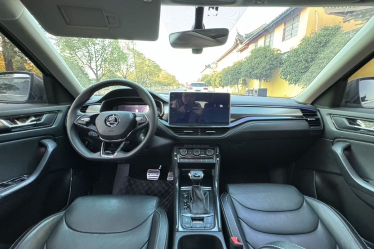 Used Skoda Kodiaq 2019 Facelifted TSI330 7-Seater Two-Wheel-Drive Luxury Enjoyment Edition China VI Standard