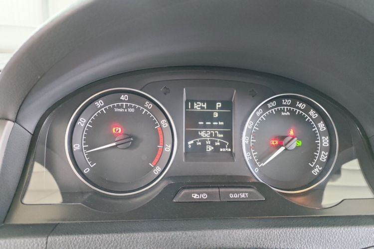 Used Skoda Rapid Spaceback 2016 1.6L Automatic Chuanxing Edition
