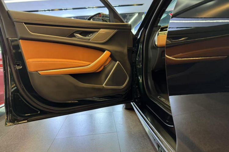 Used Jaguar XFL 2023 XFL 2.0T P250 Two-Wheel-Drive Elite Sport Edition