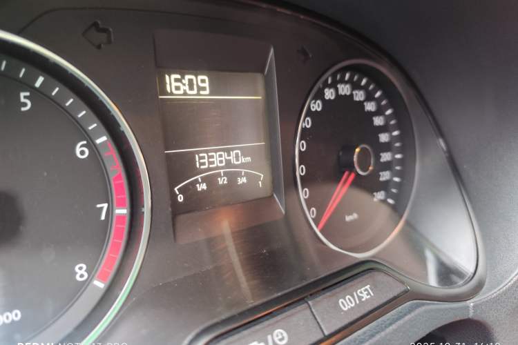 Used Volkswagen Polo 2014 1.4L Automatic Comfort Edition
