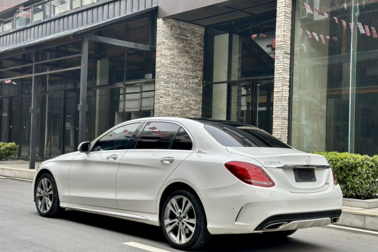 Used Mercedes-Benz C-Class 2018 C 200 L 4MATIC Sport Edition
