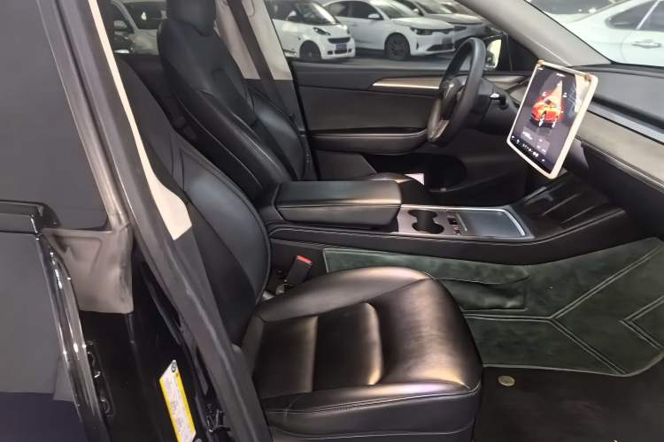 Used Tesla Model Y 2022 Rear-Wheel-Drive Version