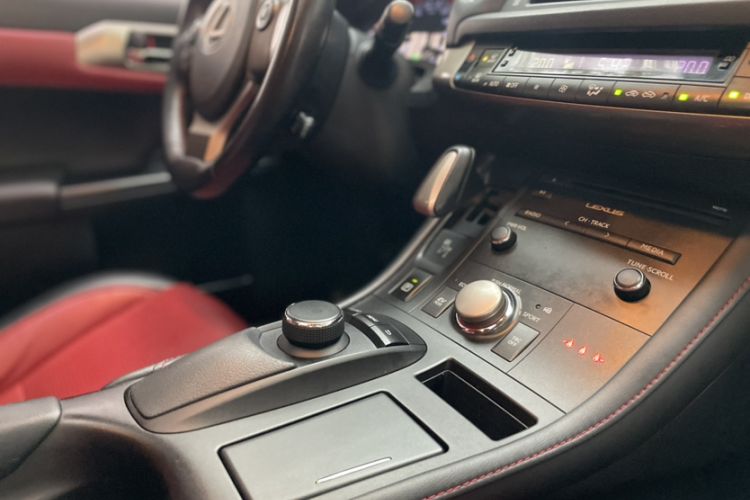 Used Lexus CT 2017 CT200h Comfort Edition Monochrome China V Standard Interior 3