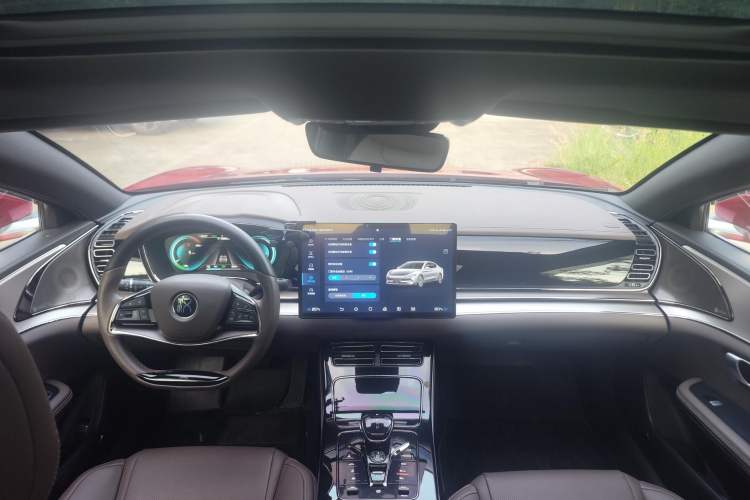 Used BYD Han 2020 EV Long-Range Luxury Model