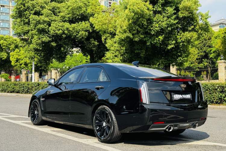 Used Cadillac ATS-L 2017 28T Tech Edition Exterior 5