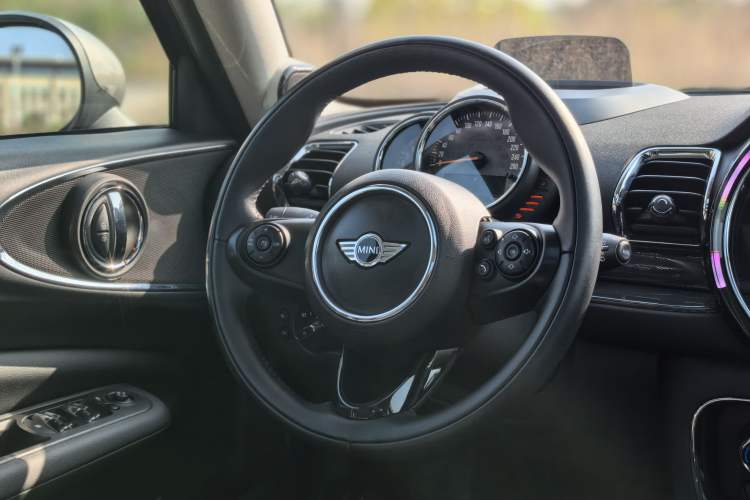 Used MINI Clubman 2016 Updated 1.5T COOPER Geek Edition
