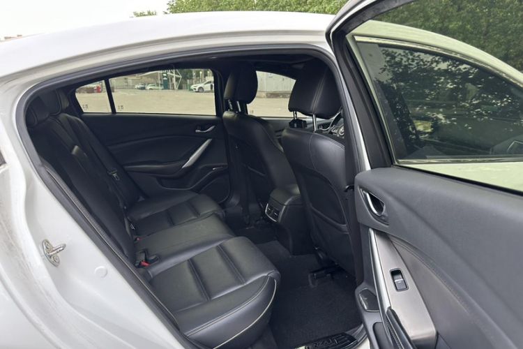 Used Mazda Atenza 2018 2.5L Blue Sky Prestige Edition China V Standard Interior 5