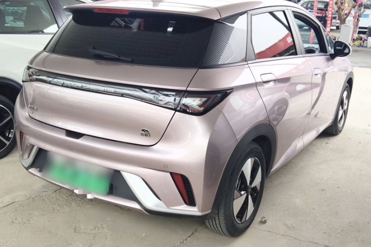 Used BYD Dolphin 2023 420 km Fashion Edition