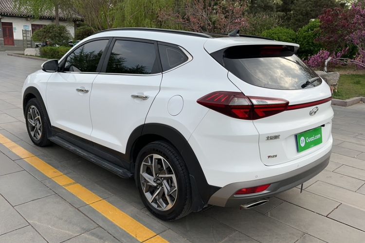 Used Hyundai Tucson 2019 280TGDi Dual-Clutch Two-Wheel Drive Fashion Edition China VI Standard Exterior 4