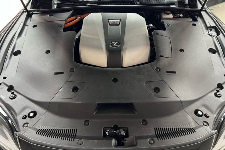 Used Lexus LS 2021 500h Luxury Edition
