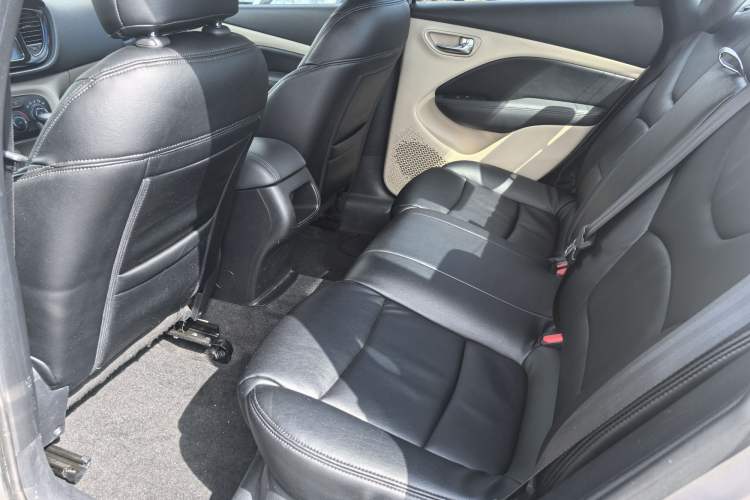 Used Fiat Viaggio 2012 1.4T Automatic Enjoyment Edition