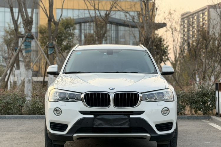 Used BMW X3 2014 xDrive20i Leading Model