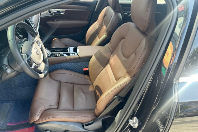 Used Volvo S90 New Energy 2022 T8 eDrive Hybrid Luxury Edition