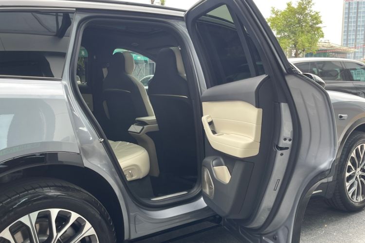 Used Nio ES6 2025 75 kWh