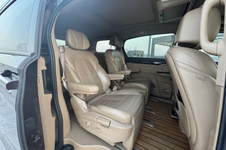 Used Buick GL8 2017 ES 28T Flagship Model China V Standard