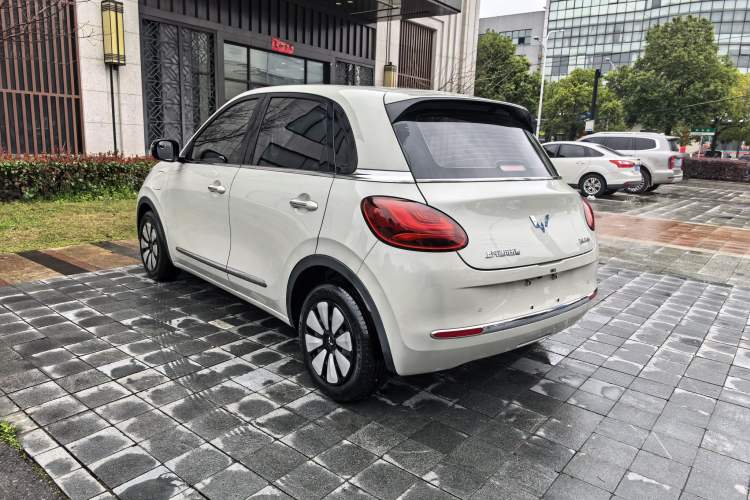 Used Wuling Bingo 2023 333 km Lingxi Connected+ Version
