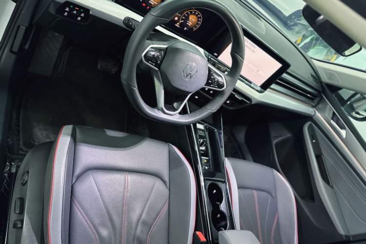 Used Volkswagen Lamando 2024 Lavida L 280TSI DSG Cool & Spicy Edition