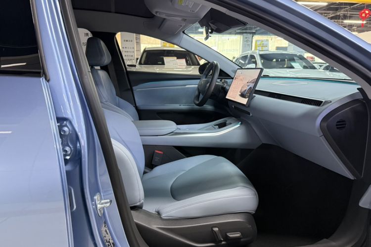 Used XPeng MONA M03 2024 620 with Ultra-Long Range