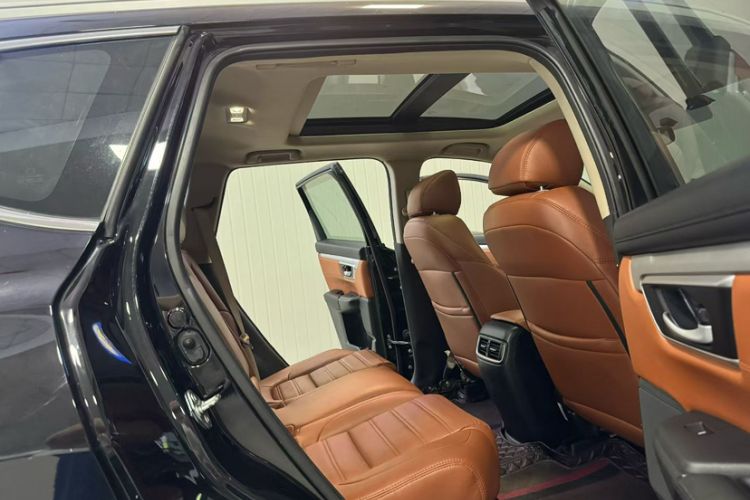 Used Honda CR-V 2021 240TURBO CVT 2WD Comfort Version Interior 3